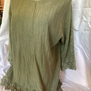Coldwater Creek Medium Large Top Green Lace Nice!